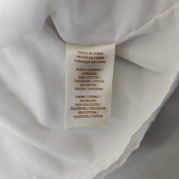 Kate Spade Toddler Girls White Swiss Dot/Pom Pom Off Shoulder Top-Size 3 - Picture 8 of 8